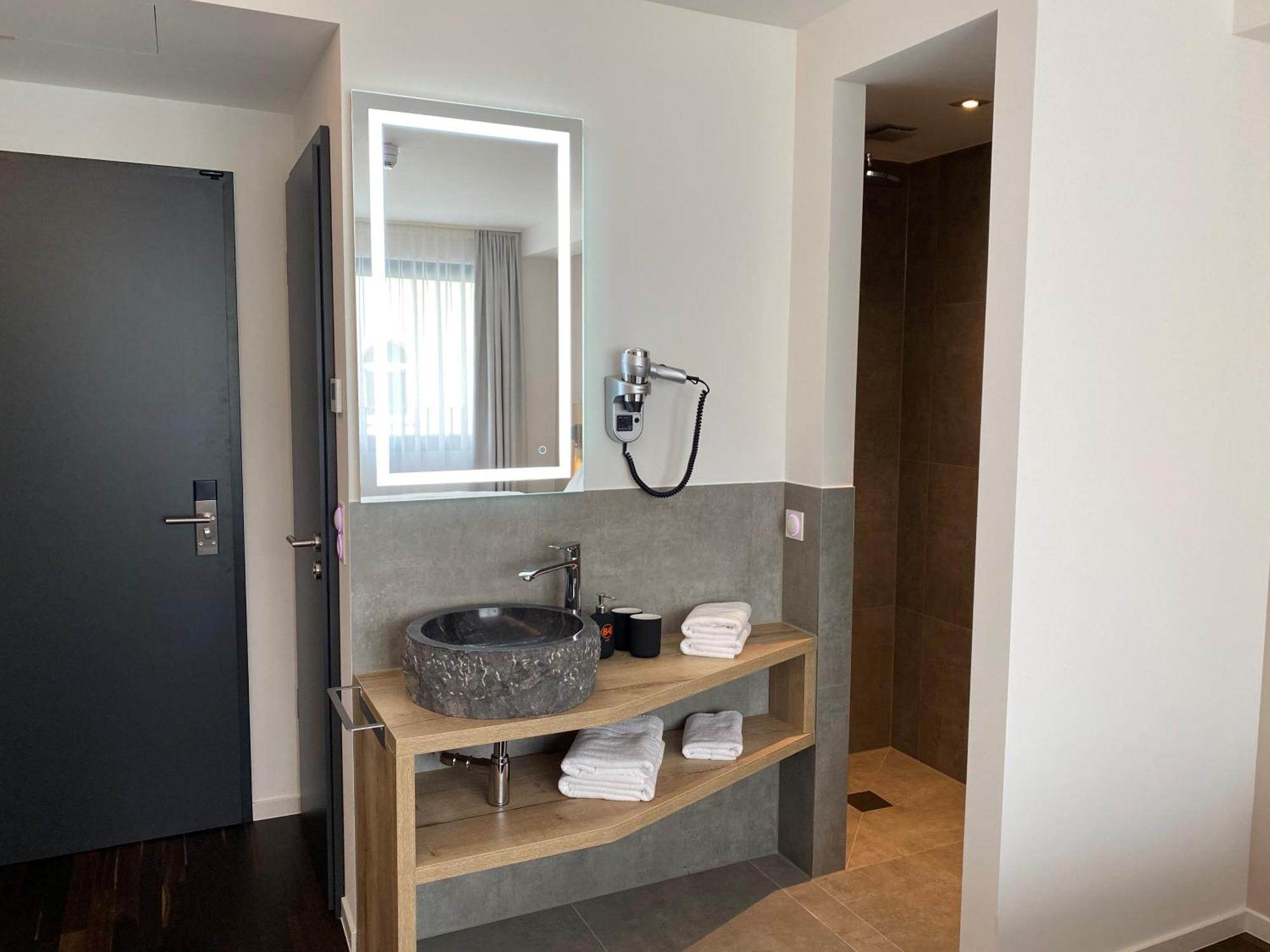 Hotel B4 Limburg an der Lahn Rom bilde